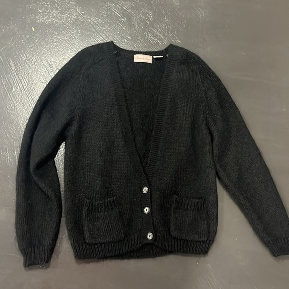 Vintage PREMBROOK LANE mohair and acrylic, black cardigan, size M. - Picture 3 of 9